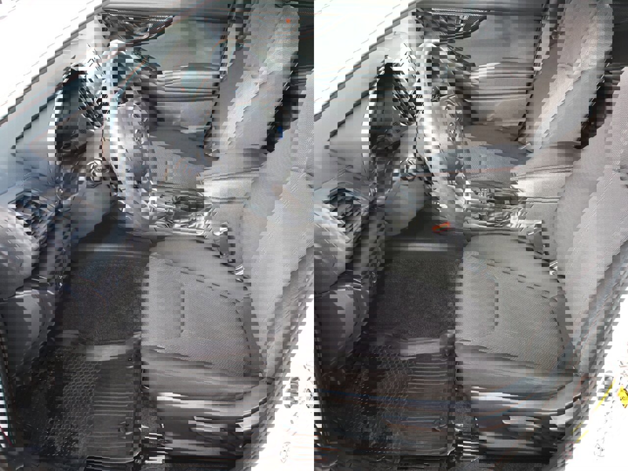 Used 2019 Subaru Impreza 2.0i Premium image 24