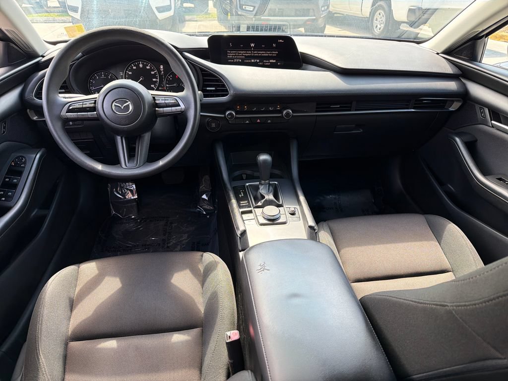 Used 2022 MAZDA MAZDA3 s FWD image 14