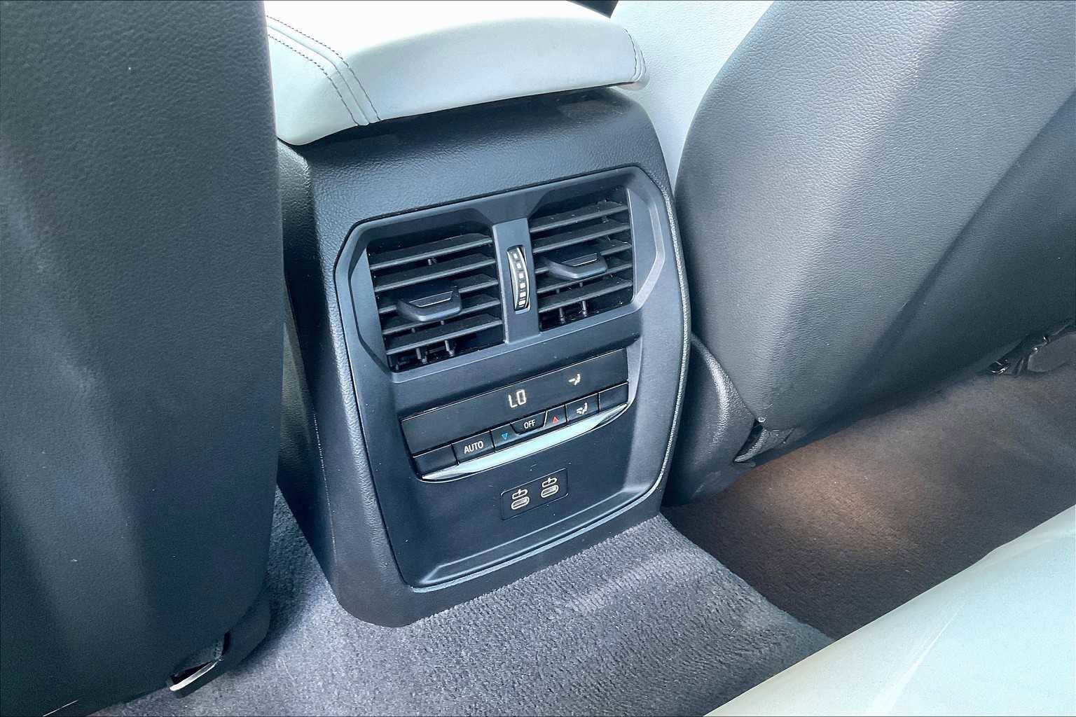 Used 2024 BMW M3 Competition w/ Executive Package image 38