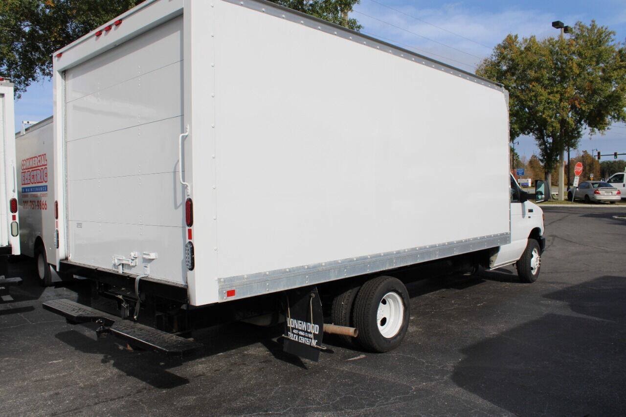 Used 2017 Ford E-350 and Econoline 350 Super Duty w/ Power Windows & Locks Group RWD image 3