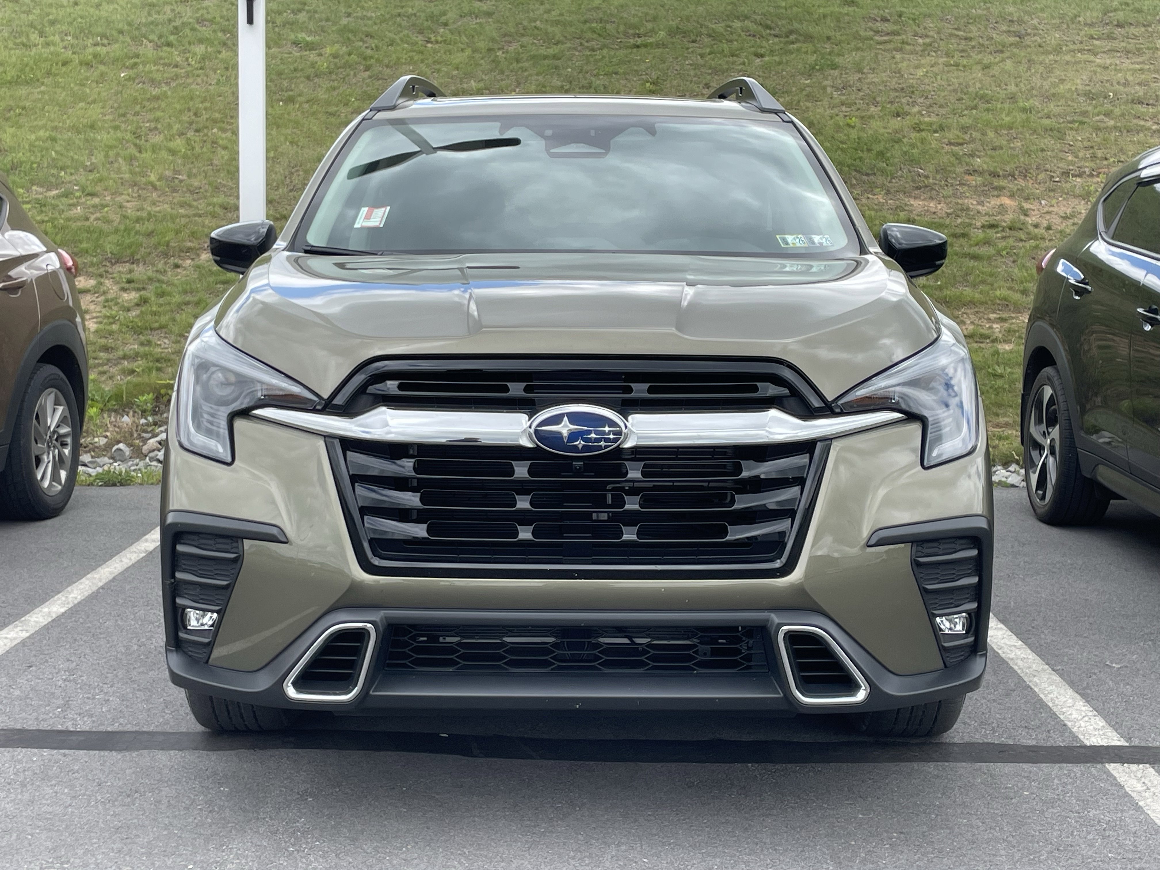 Certified 2024 Subaru Ascent Touring AWD/4WD video 3