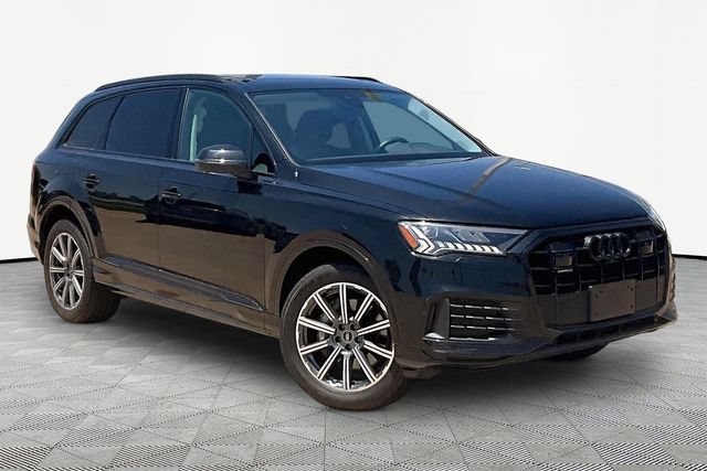 Used 2023 Audi Q7 2.0T Premium Plus w/ Premium Plus Package AWD/4WD image 11