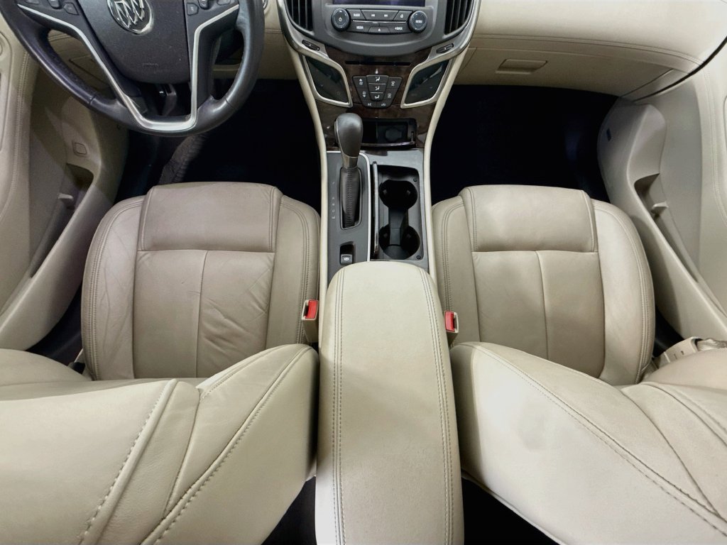 Used 2016 Buick LaCrosse Leather w/ Experience Buick Package FWD image 16