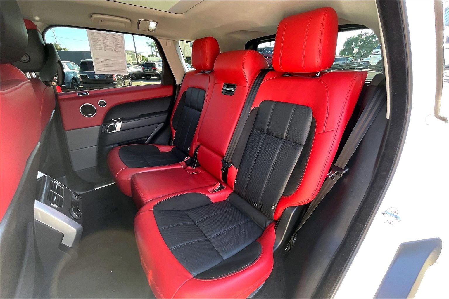 Used 2021 Land Rover Range Rover Sport HST AWD/4WD image 19