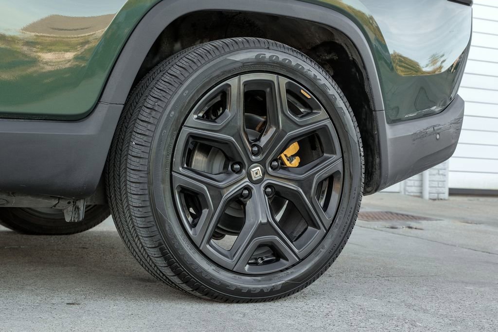 Used 2022 Rivian R1T Adventure image 53