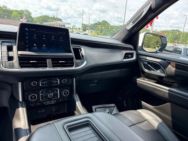 Used 2022 Chevrolet Tahoe Z71 w/ Luxury Package AWD/4WD image 22