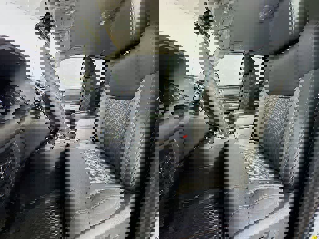 Used 2019 Toyota Tundra SR5 image 12