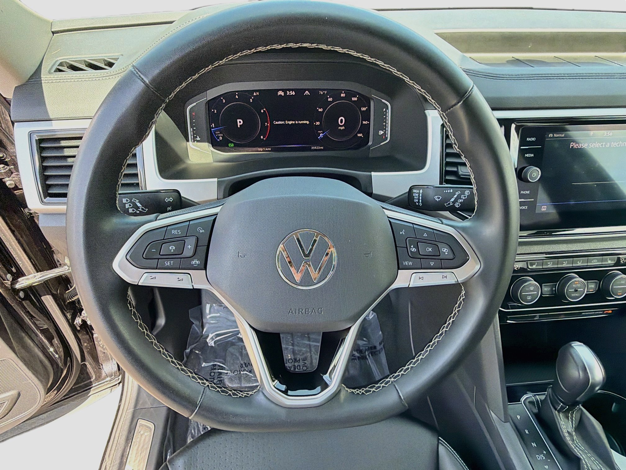 Used 2023 Volkswagen Atlas SE AWD/4WD image 39