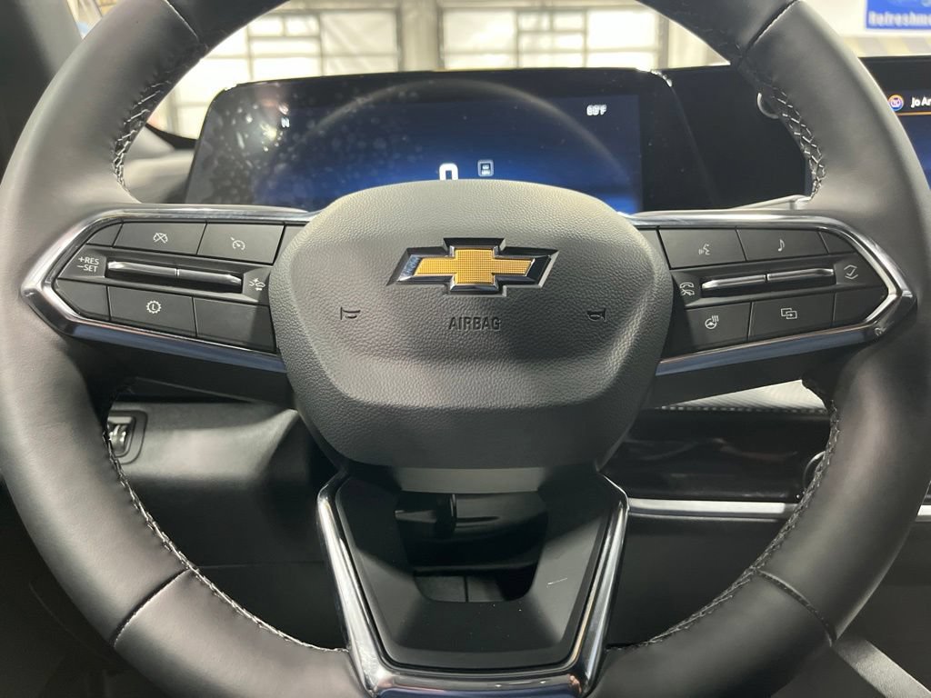 Used 2026 Chevrolet Equinox LT w/ Safety and Technology Package AWD/4WD image 20