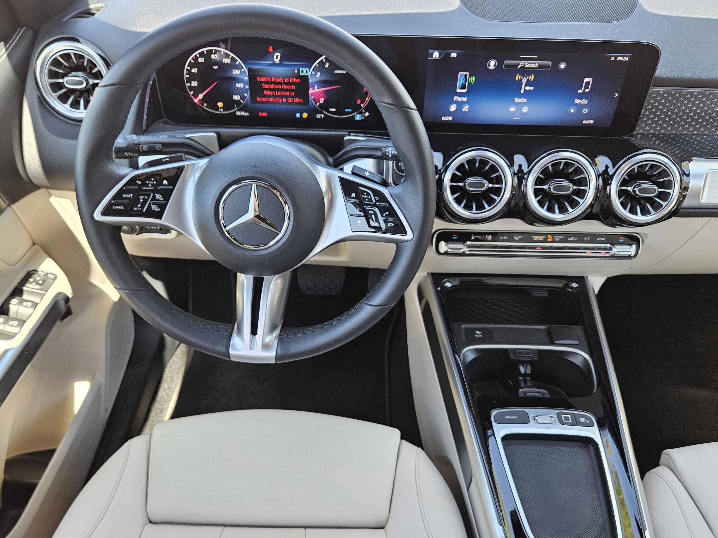 Certified 2025 Mercedes-Benz GLB 250 image 25