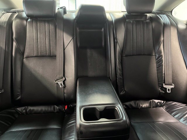 Used 2018 Honda Accord Touring image 12