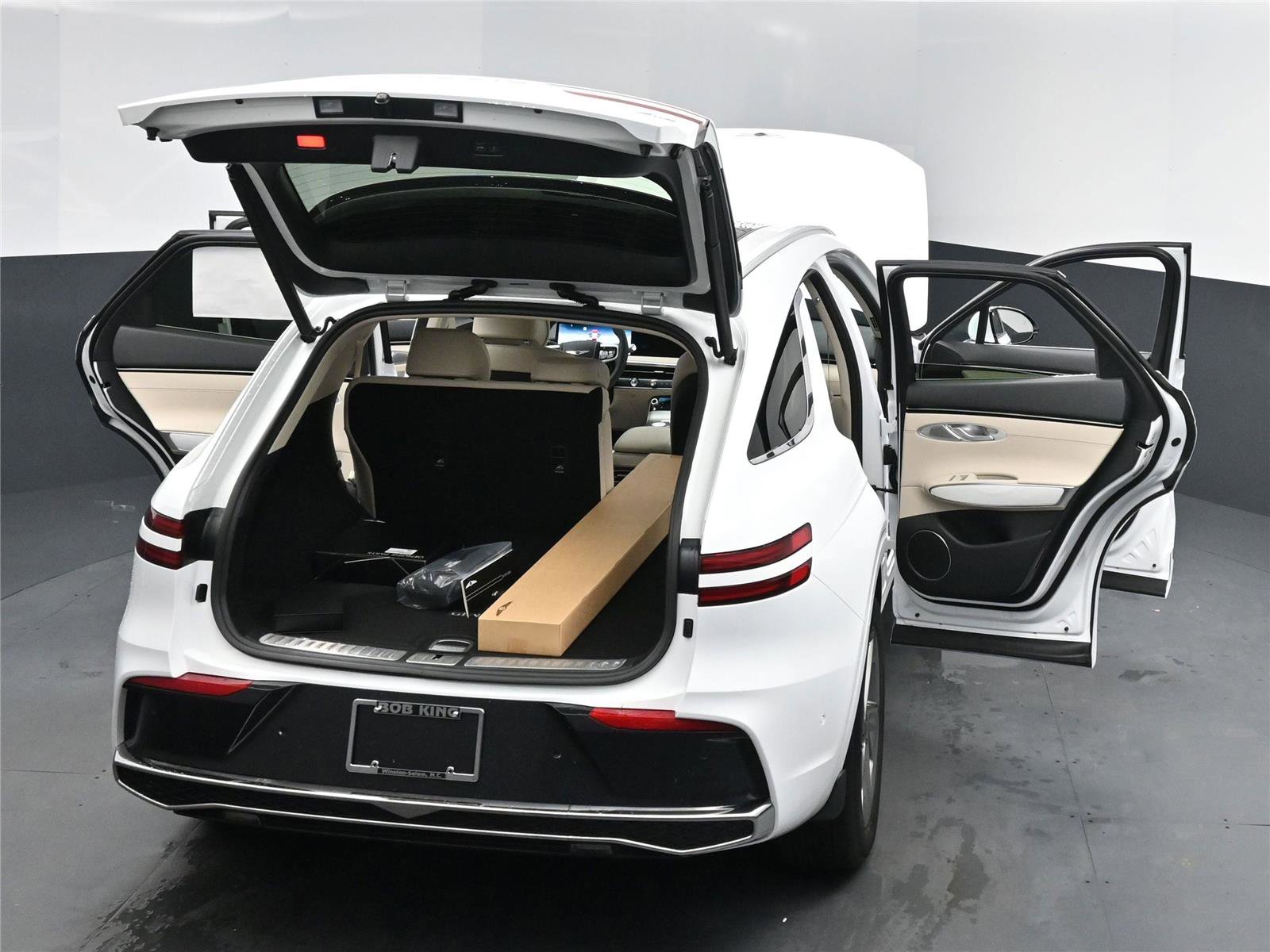 New 2026 Genesis GV70 2.5T Advanced image 16