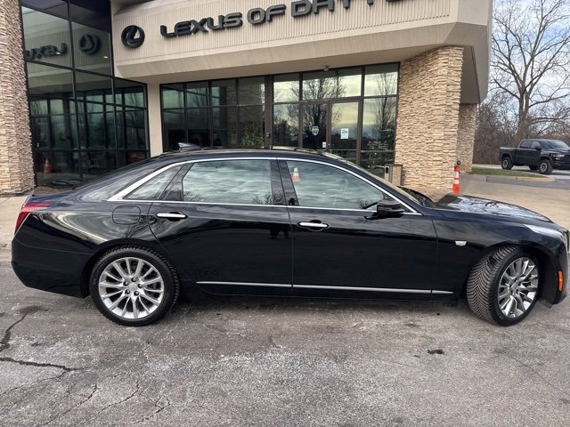 Used 2018 Cadillac CT6 3.6 AWD image 2