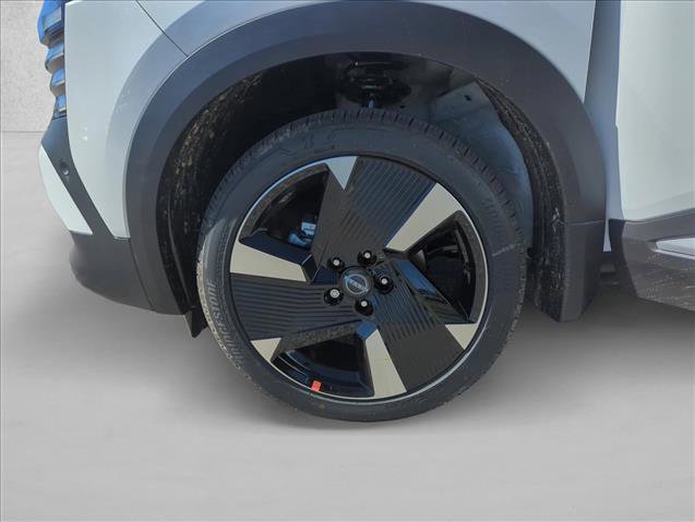 New 2026 Nissan Kicks SR image 17