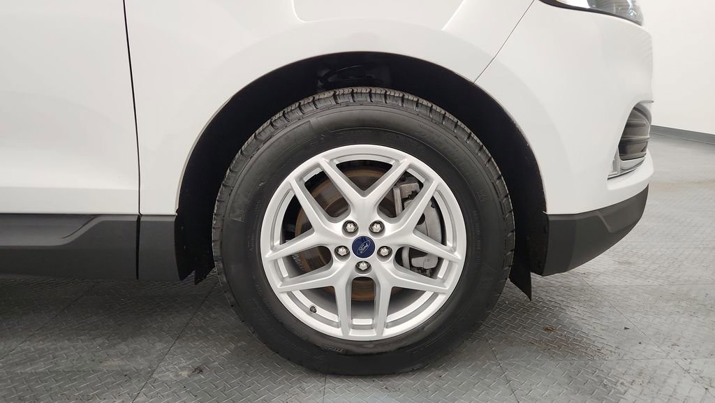 Used 2022 Ford Edge SEL w/ Convenience Package image 26