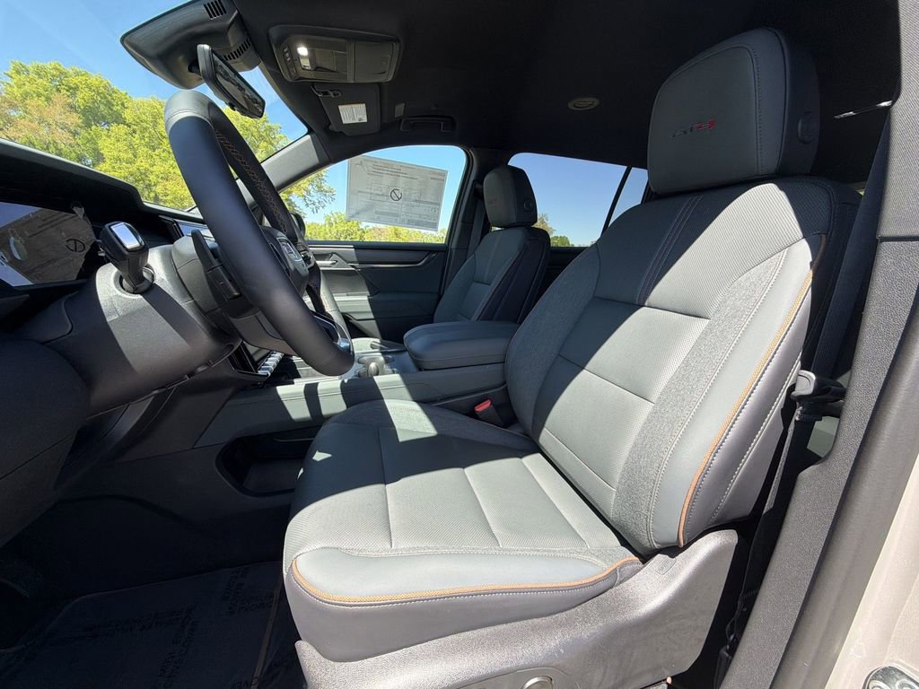 New 2026 GMC Acadia AT4 AWD/4WD image 16