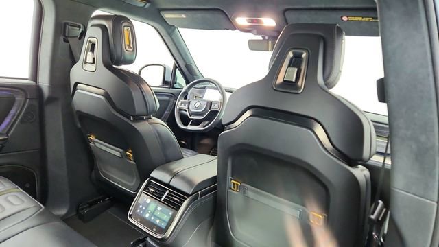 Used 2024 Rivian R1T Adventure image 28