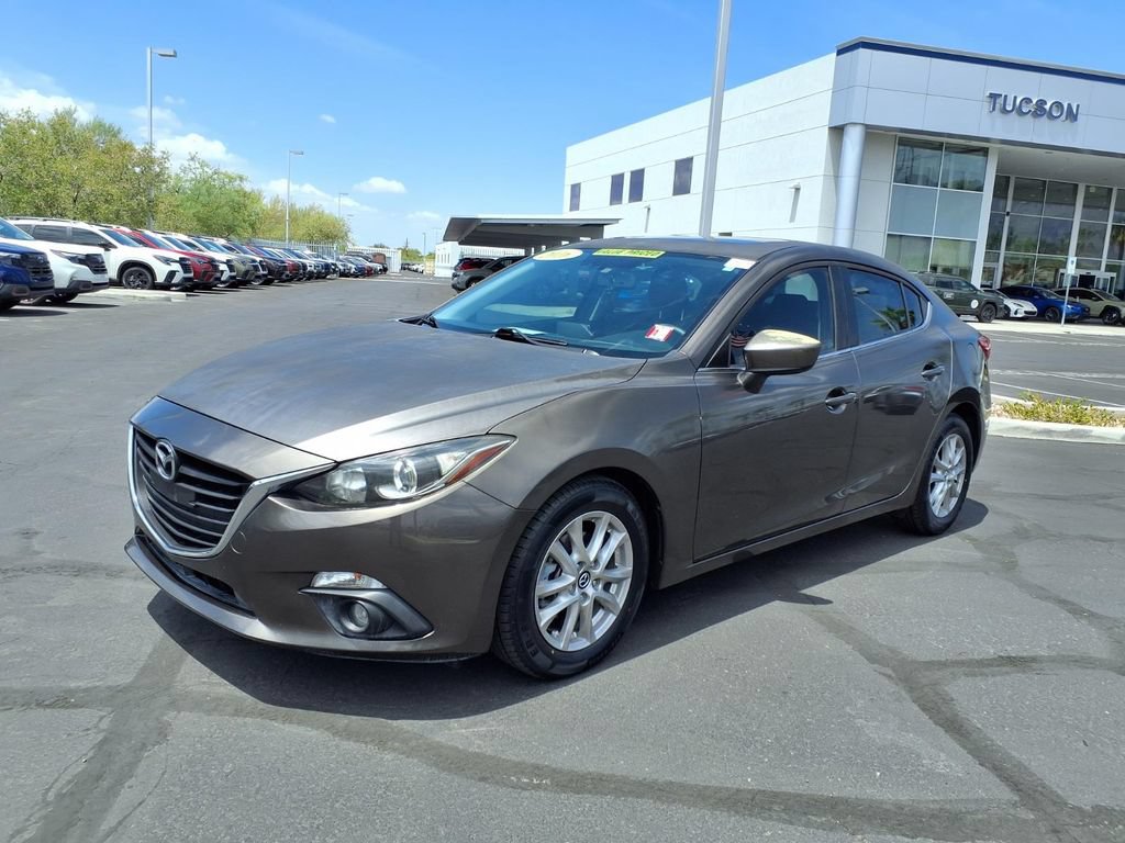 Used 2016 MAZDA MAZDA3 i Touring w/ Popular Equipment Package FWD image 7