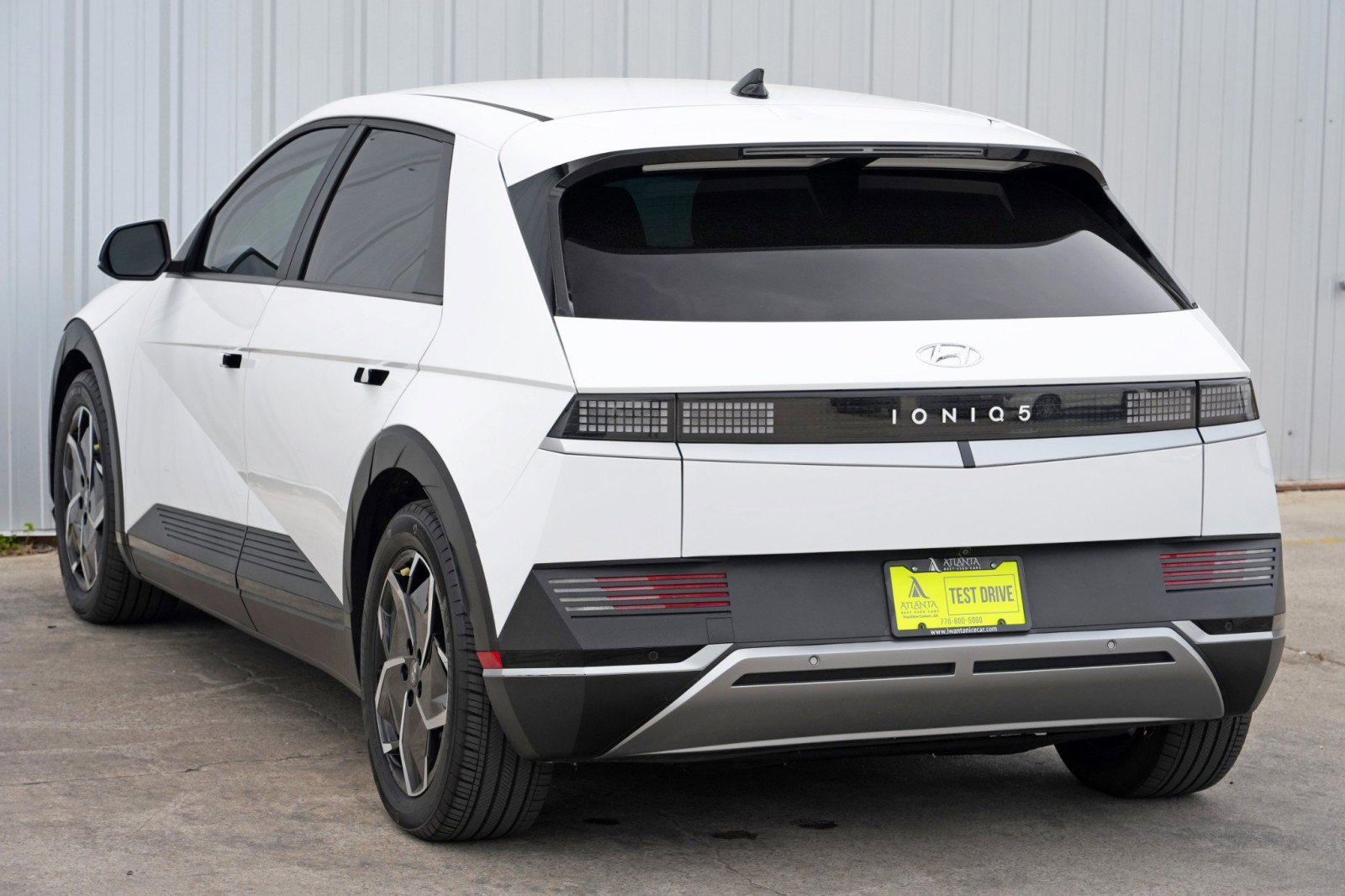 Used 2023 Hyundai Ioniq 5 SEL RWD image 45