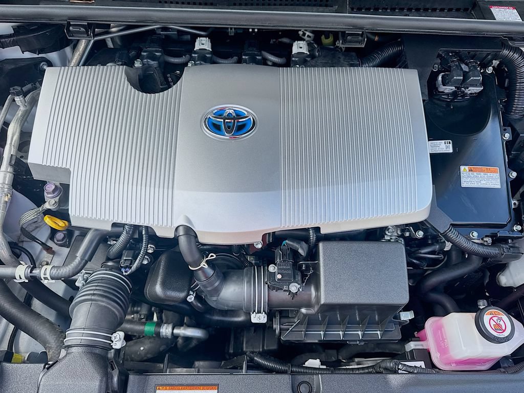Used 2022 Toyota Prius LE FWD image 37