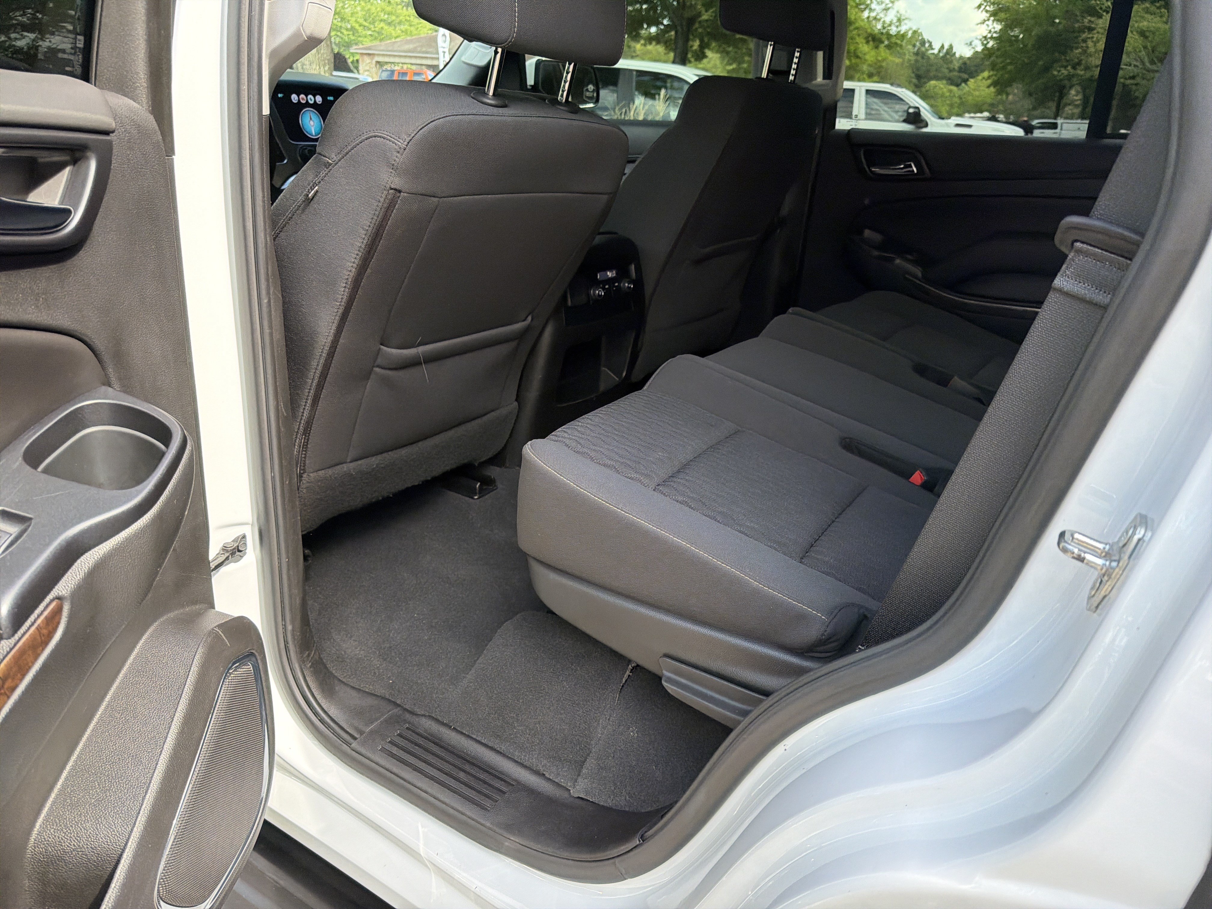 Used 2019 Chevrolet Tahoe LS AWD/4WD image 20