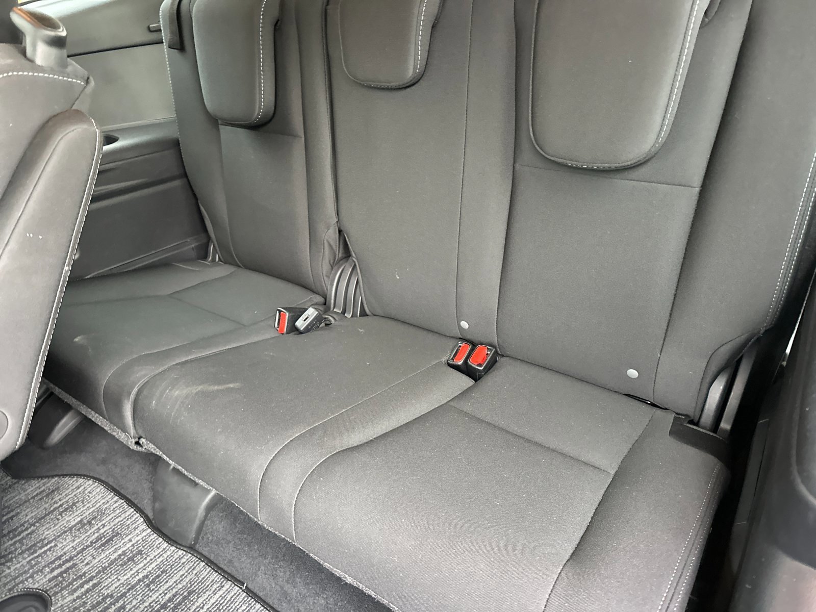 Used 2024 Subaru Ascent Premium w/ Convenience Package image 15