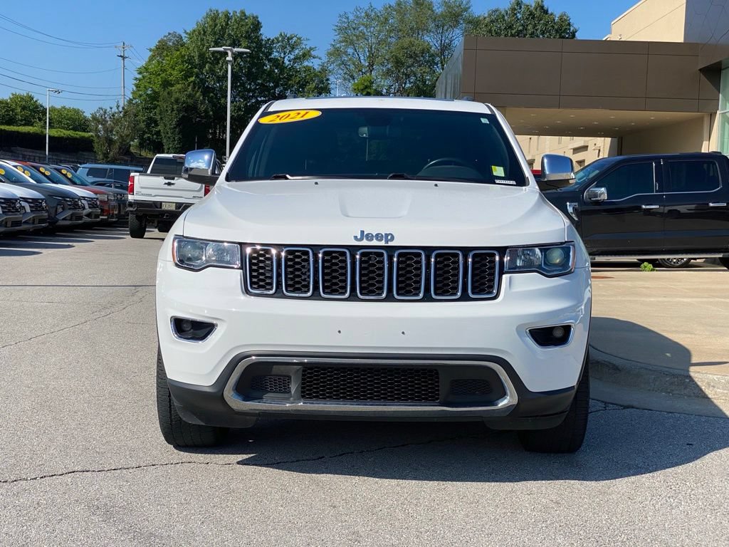 Used 2021 Jeep Grand Cherokee Limited w/ Trailer Tow Group IV AWD/4WD image 2