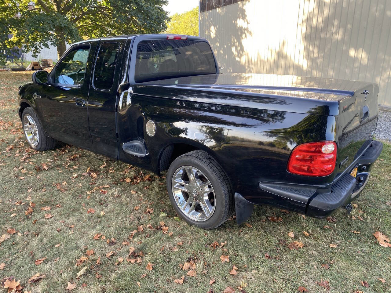 Used 2000 Ford F150 Harley-Davidson image 13