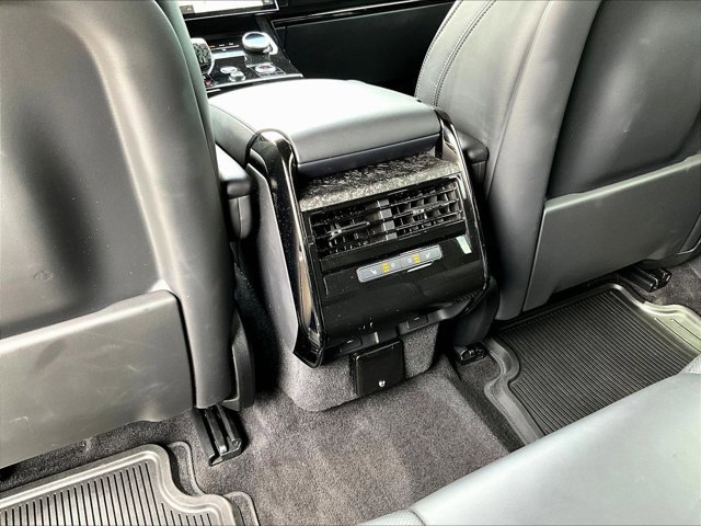 Used 2023 Land Rover Range Rover Sport SE Dynamic image 25