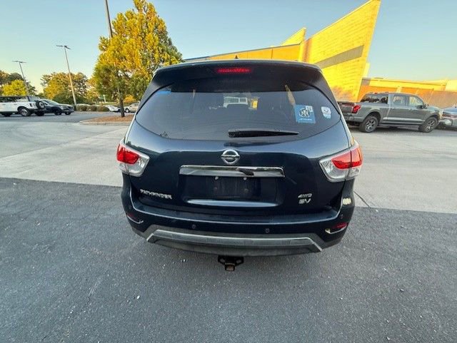 Used 2013 Nissan Pathfinder SV w/ Cargo Pkg AWD/4WD image 6
