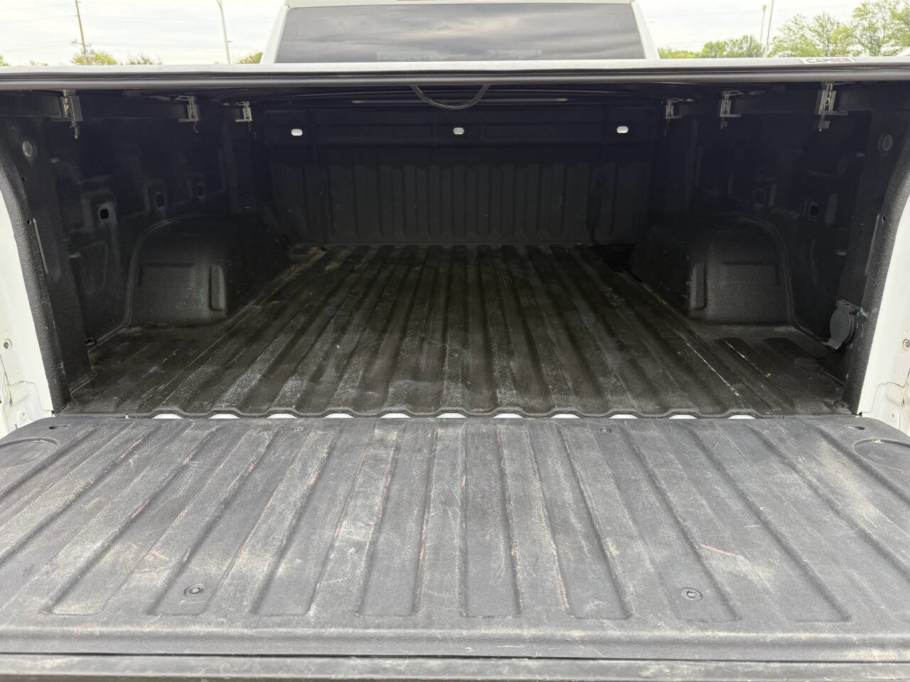 Used 2022 Chevrolet Silverado 1500 LT image 13