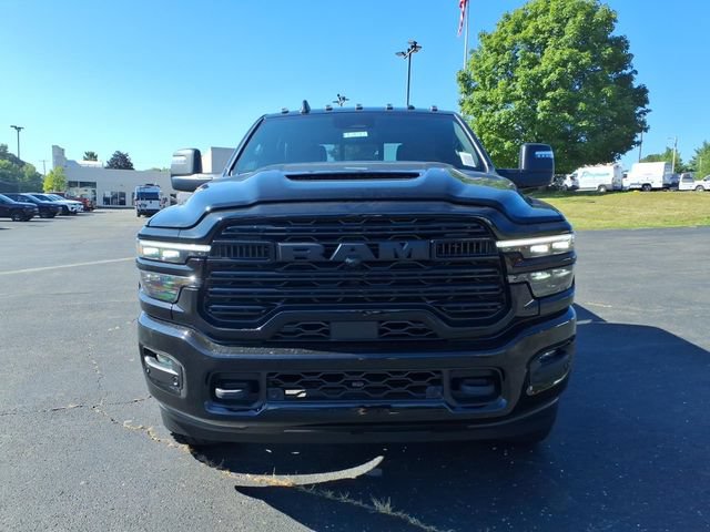 New 2026 RAM 2500 Laramie AWD/4WD image 2