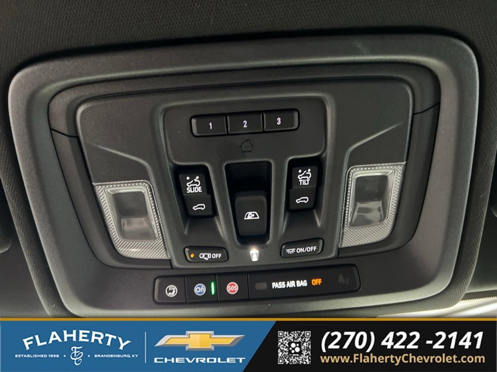 Used 2025 Chevrolet Silverado 1500 ZR2 w/ Technology Package AWD/4WD image 35