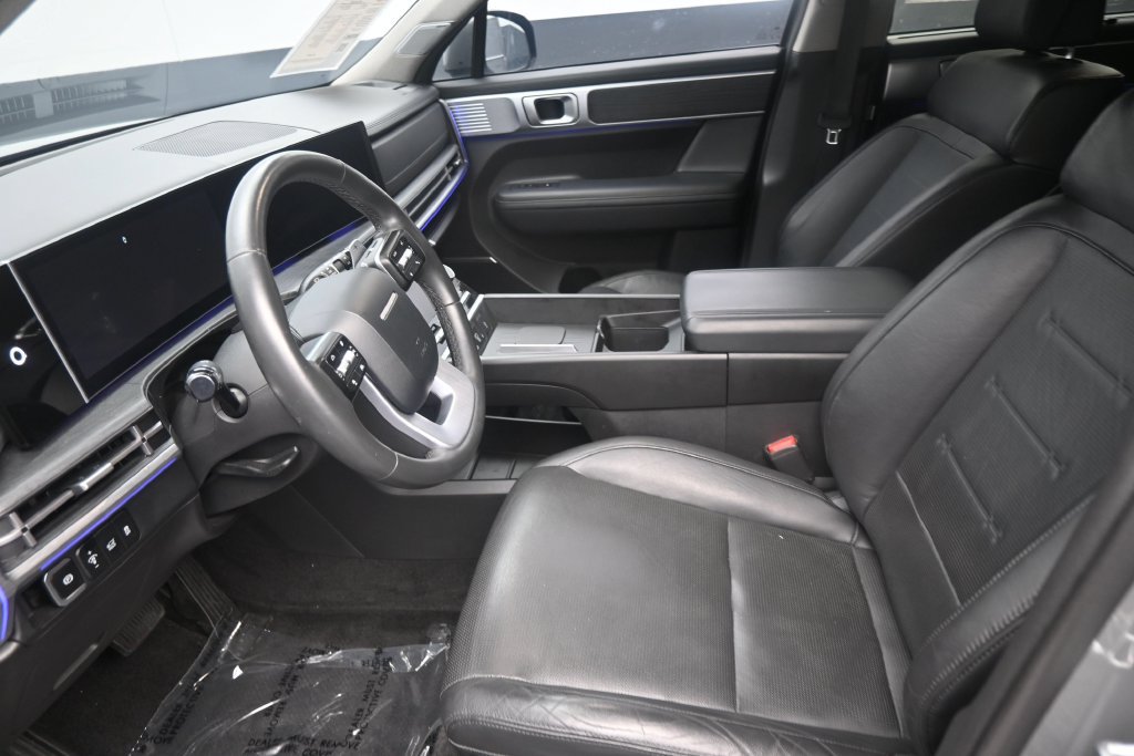 Used 2024 Hyundai Santa Fe Limited AWD/4WD image 12