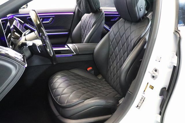 Certified 2024 Mercedes-Benz S 580e 4MATIC Sedan image 17