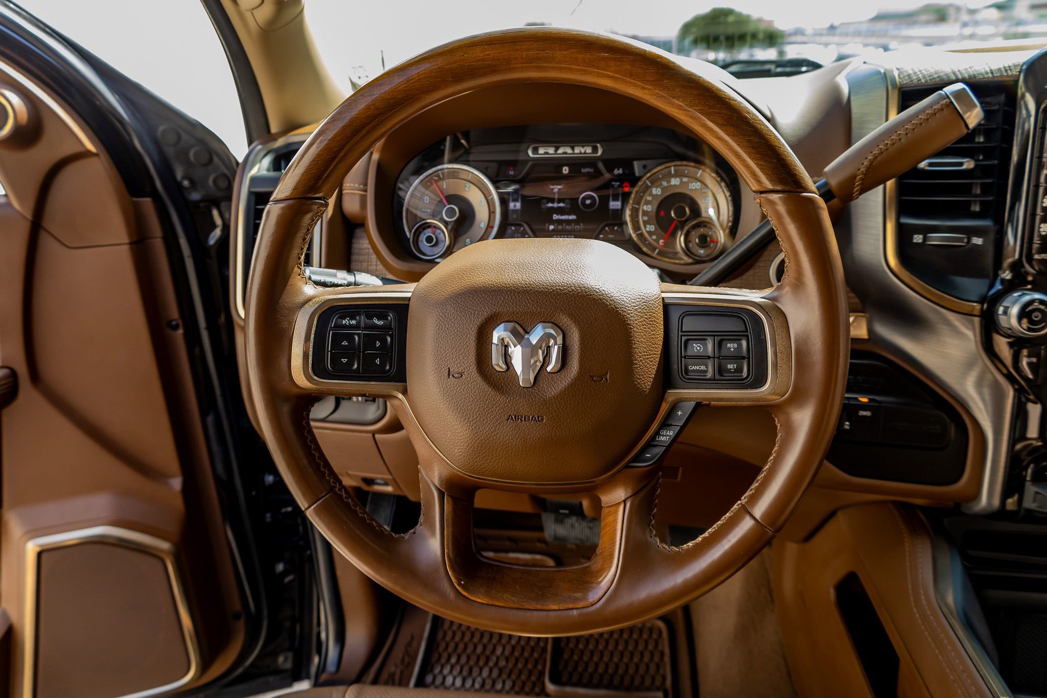 Used 2022 RAM 2500 Limited image 19