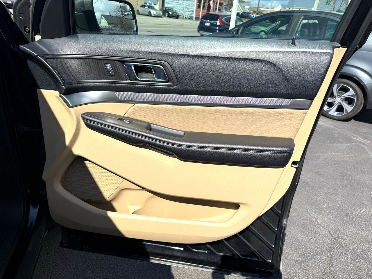 Used 2016 Ford Explorer 4WD image 32