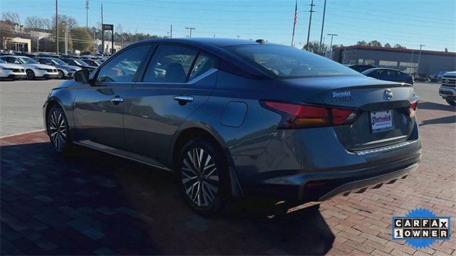 Used 2023 Nissan Altima 2.5 SV image 9