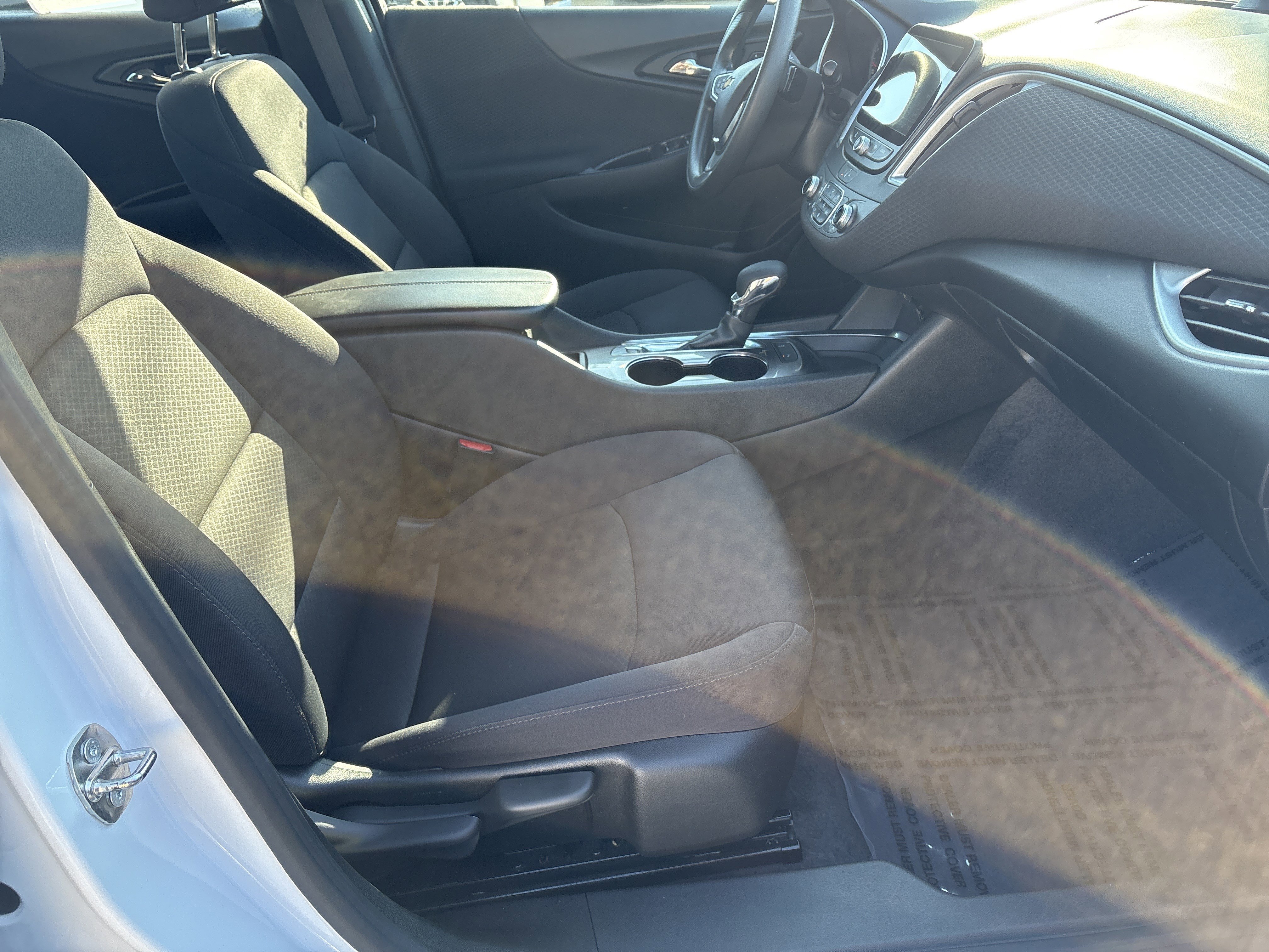 Used 2024 Chevrolet Malibu LT FWD image 18