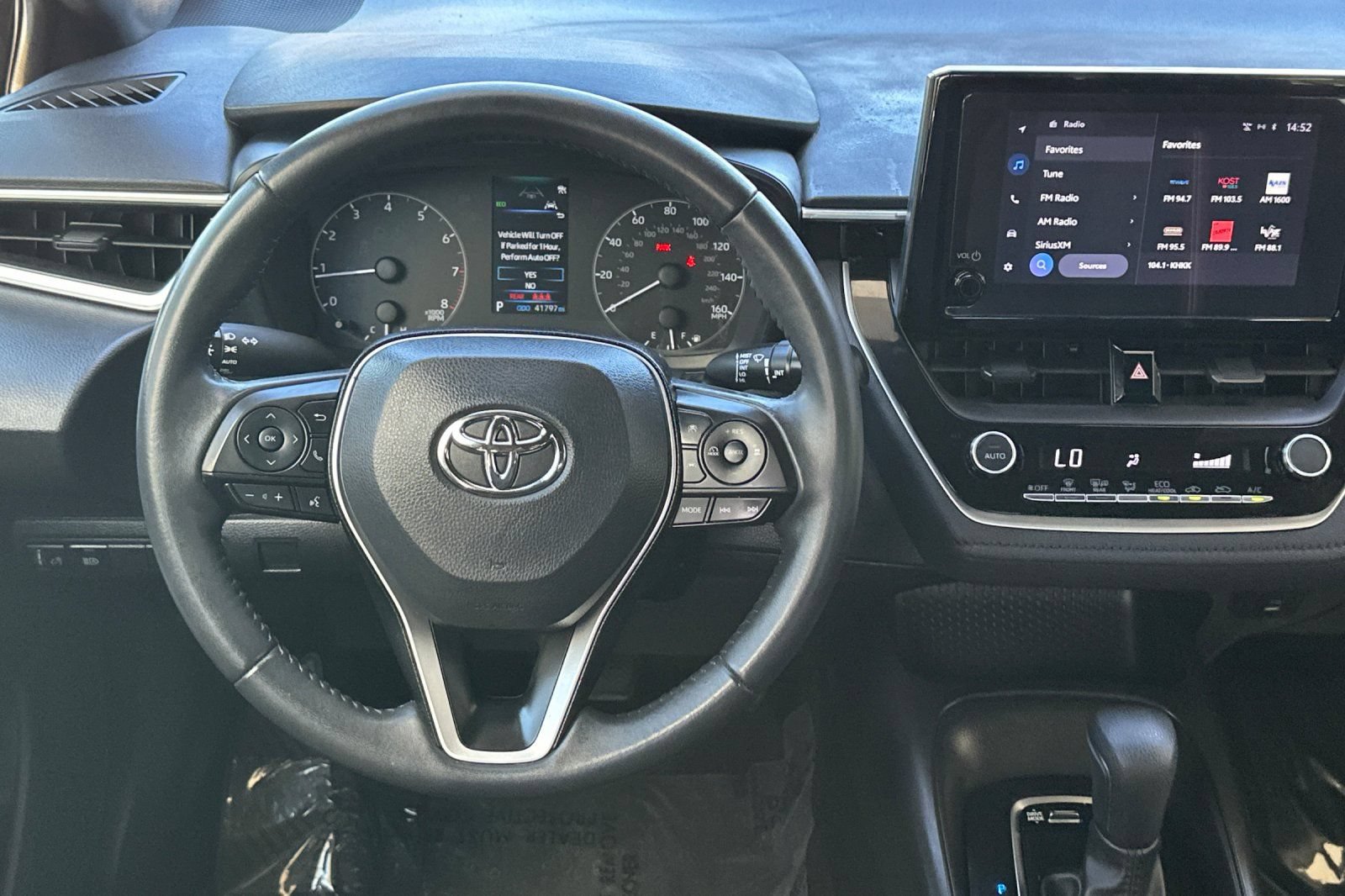 Used 2023 Toyota Corolla SE w/ SE Premium Package FWD image 15