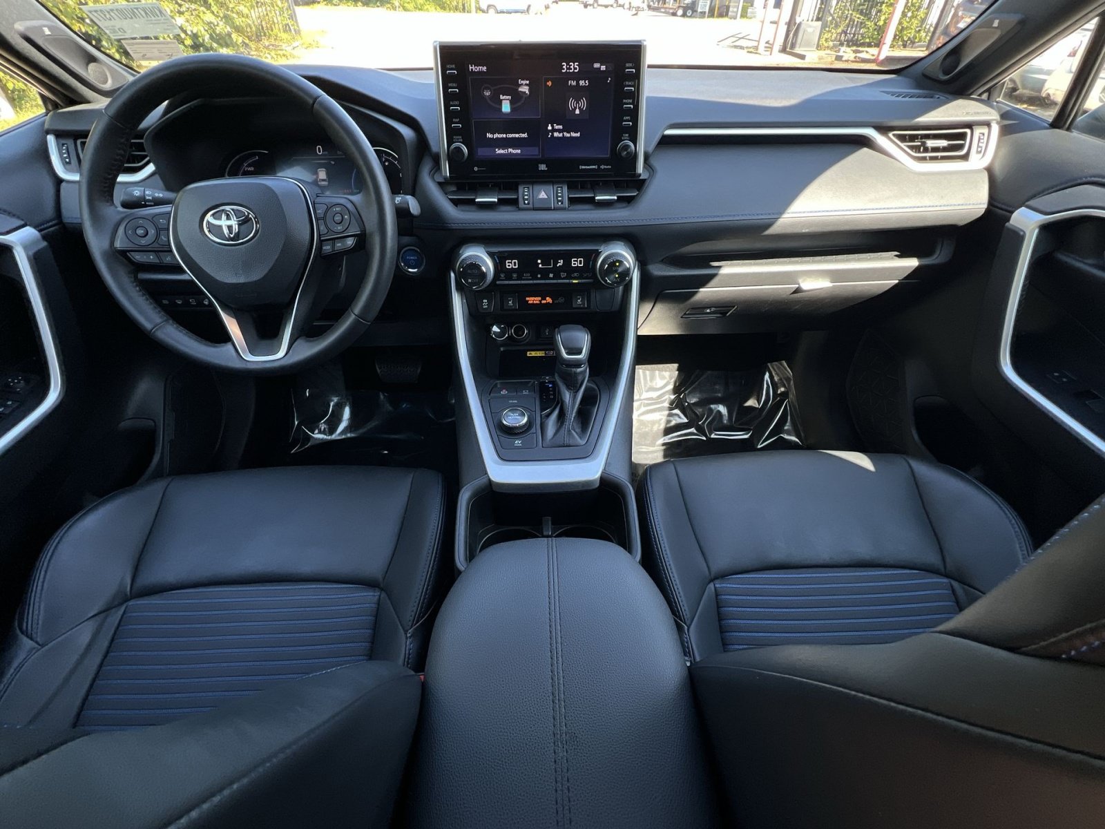 Used 2022 Toyota RAV4 XSE AWD/4WD image 29