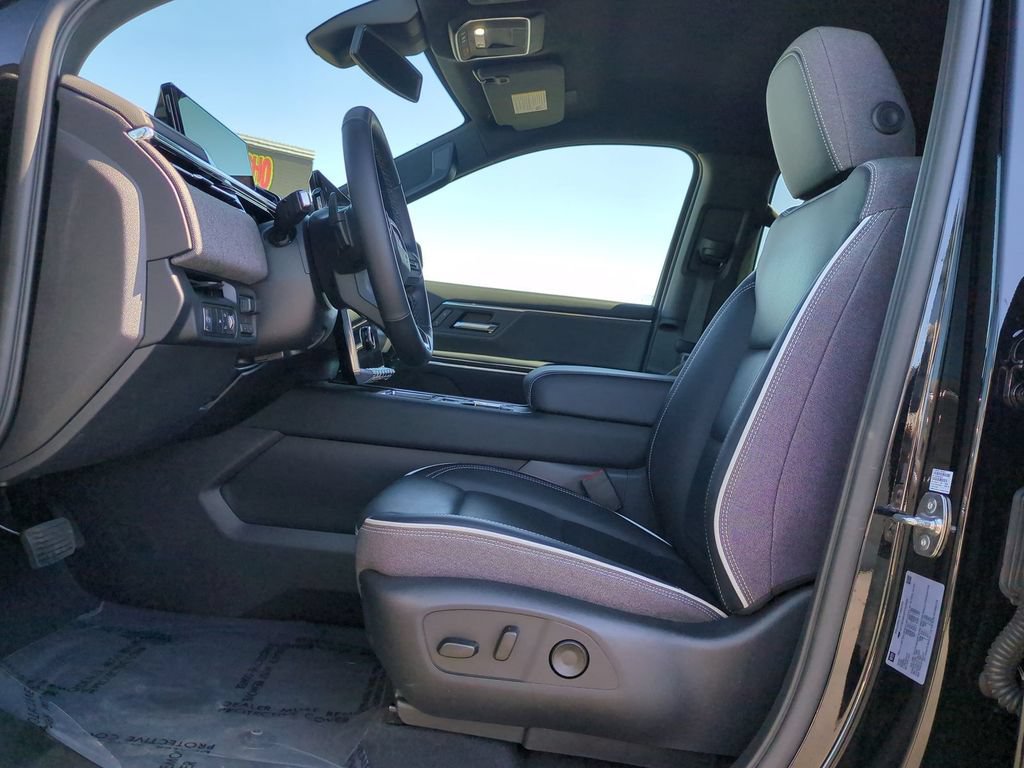 Certified 2026 GMC Sierra EV Elevation AWD/4WD image 22