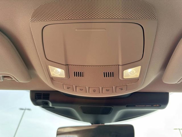 Used 2023 Lincoln Nautilus AWD image 30