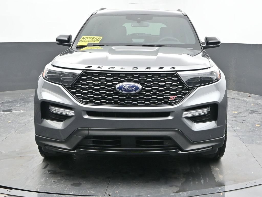 Used 2024 Ford Explorer ST w/ Equipment Group 401A image 4
