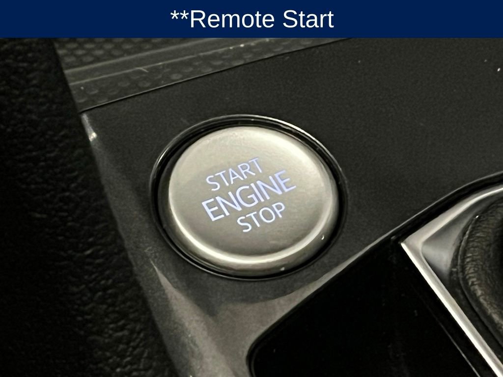 Used 2023 Volkswagen Tiguan SE R-Line image 16