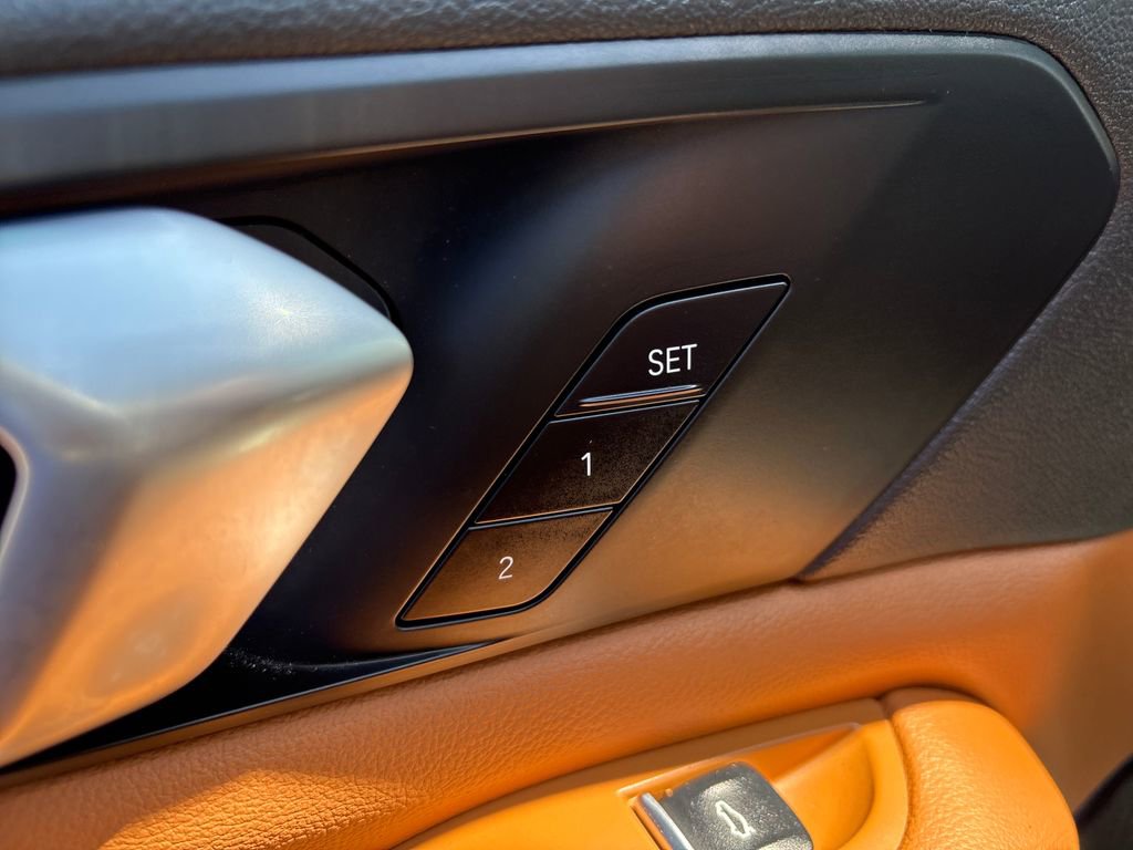 Used 2022 BMW X5 xDrive40i w/ Premium Package AWD/4WD image 27