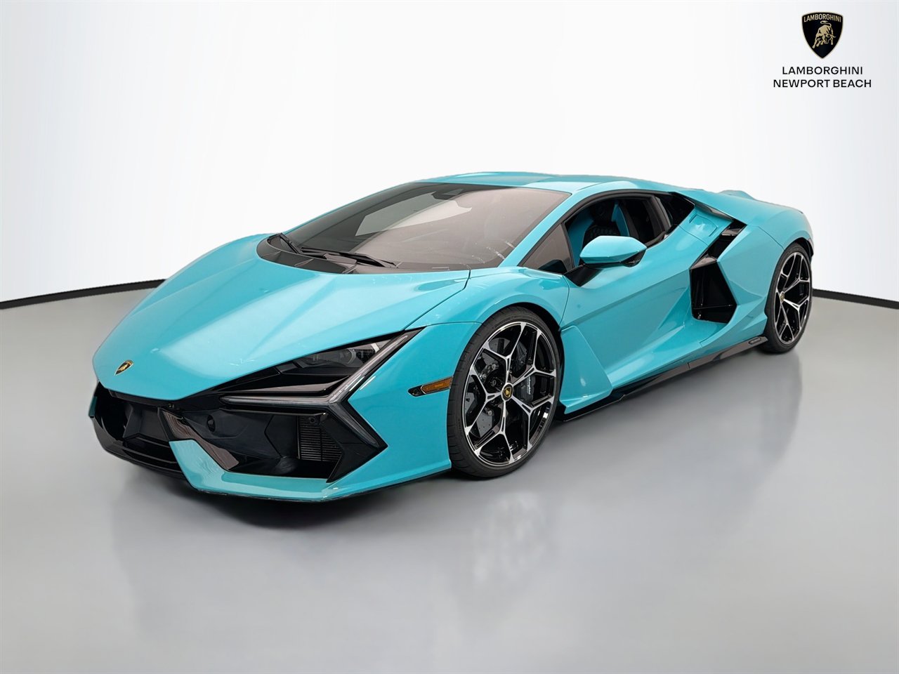Used 2024 Lamborghini Revuelto AWD/4WD image 3