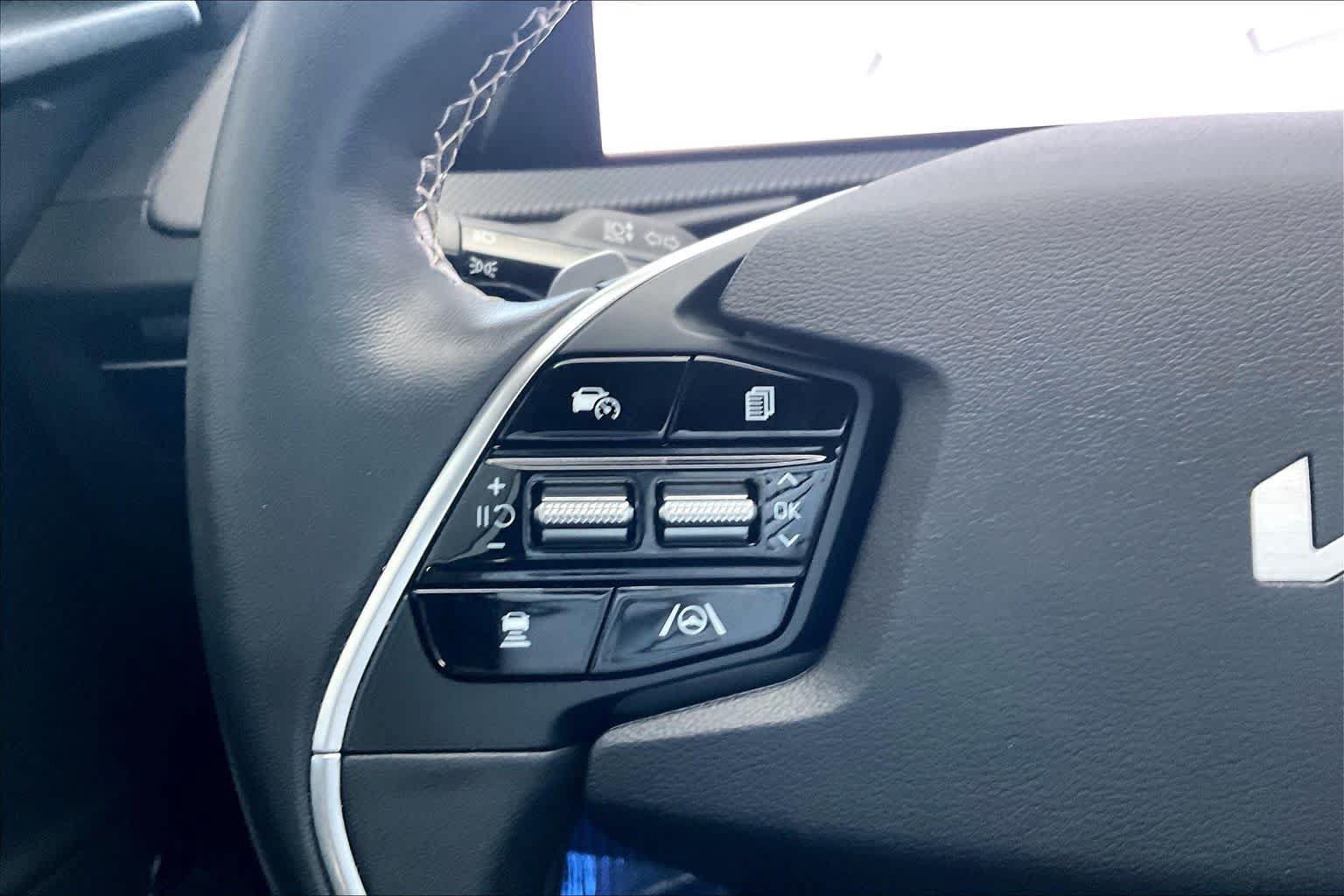 Used 2024 Kia EV6 GT-Line AWD/4WD image 23