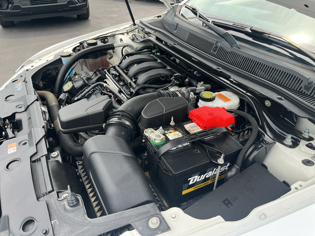 Used 2019 Ford Taurus SE FWD image 34