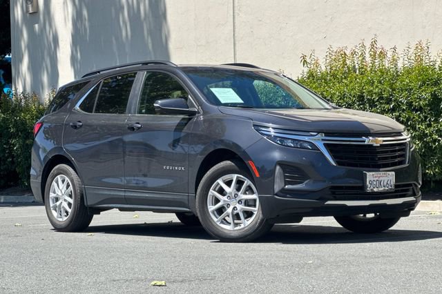 Used 2022 Chevrolet Equinox LT AWD/4WD image 2